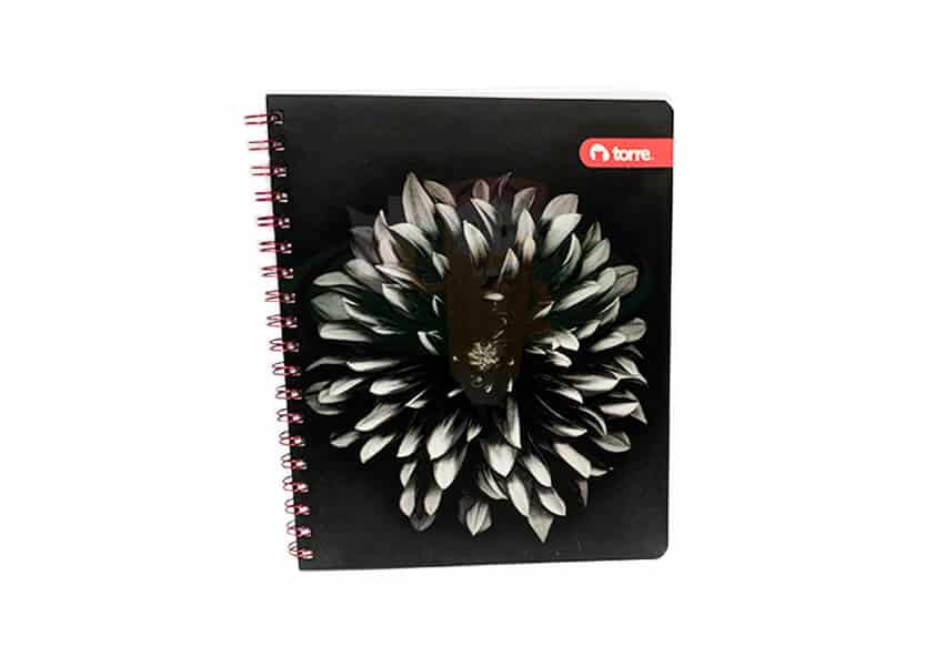 Cuaderno universitario matemática 7mm 100 hojas tapa dura diseño blanco y negro